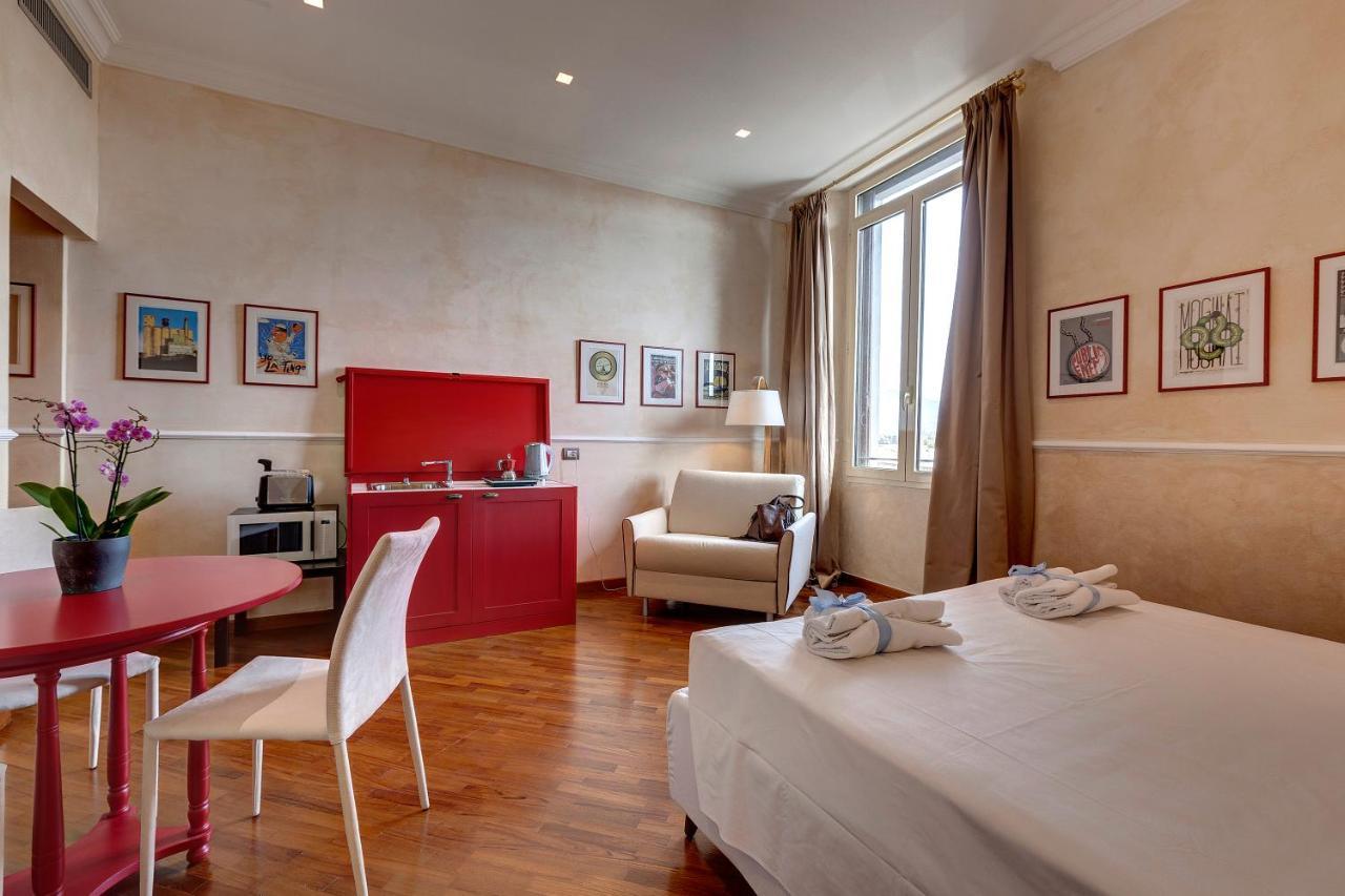 Mamo Florence - Thelma & Louise Apartments ภายนอก รูปภาพ