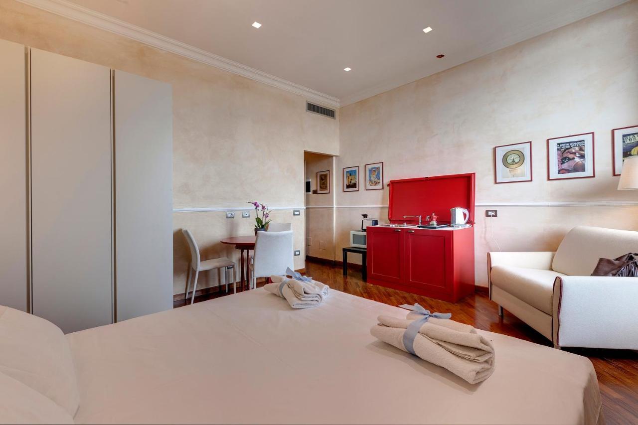 Mamo Florence - Thelma & Louise Apartments ภายนอก รูปภาพ